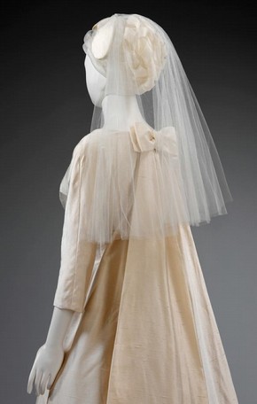 Figure 2 - Jacques Heim wedding dress and veil, worn by April Olrich, 1963. Museum no. T.404:1-2-2001
