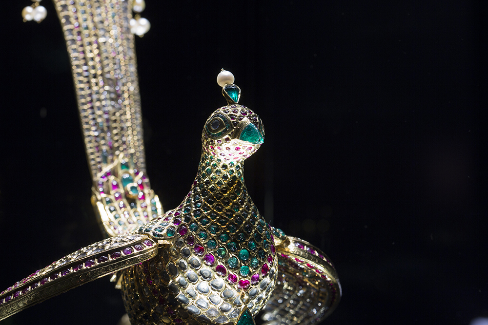 Bejewelled Treasures: The Al Thani Collection - Inside the