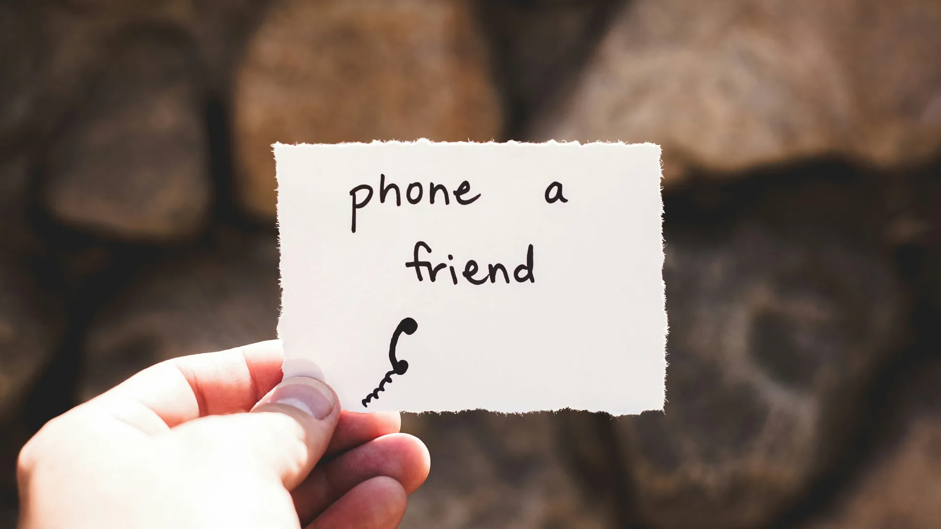 A note which says 'Phone a friend'